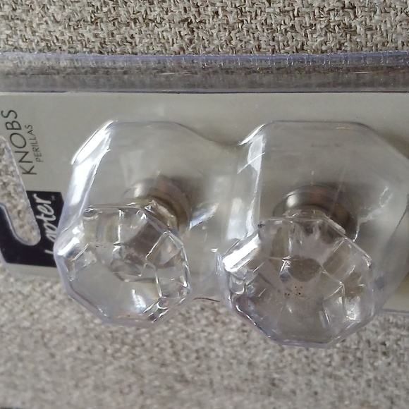 Chapter knobs 2 acrylic - Picture 2 of 5